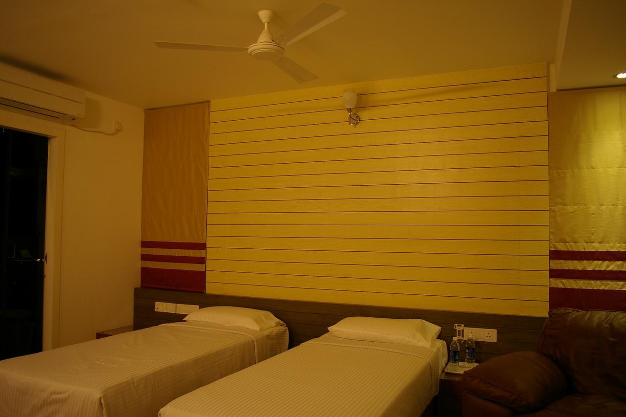 Roseline Suites Bangalore Luaran gambar