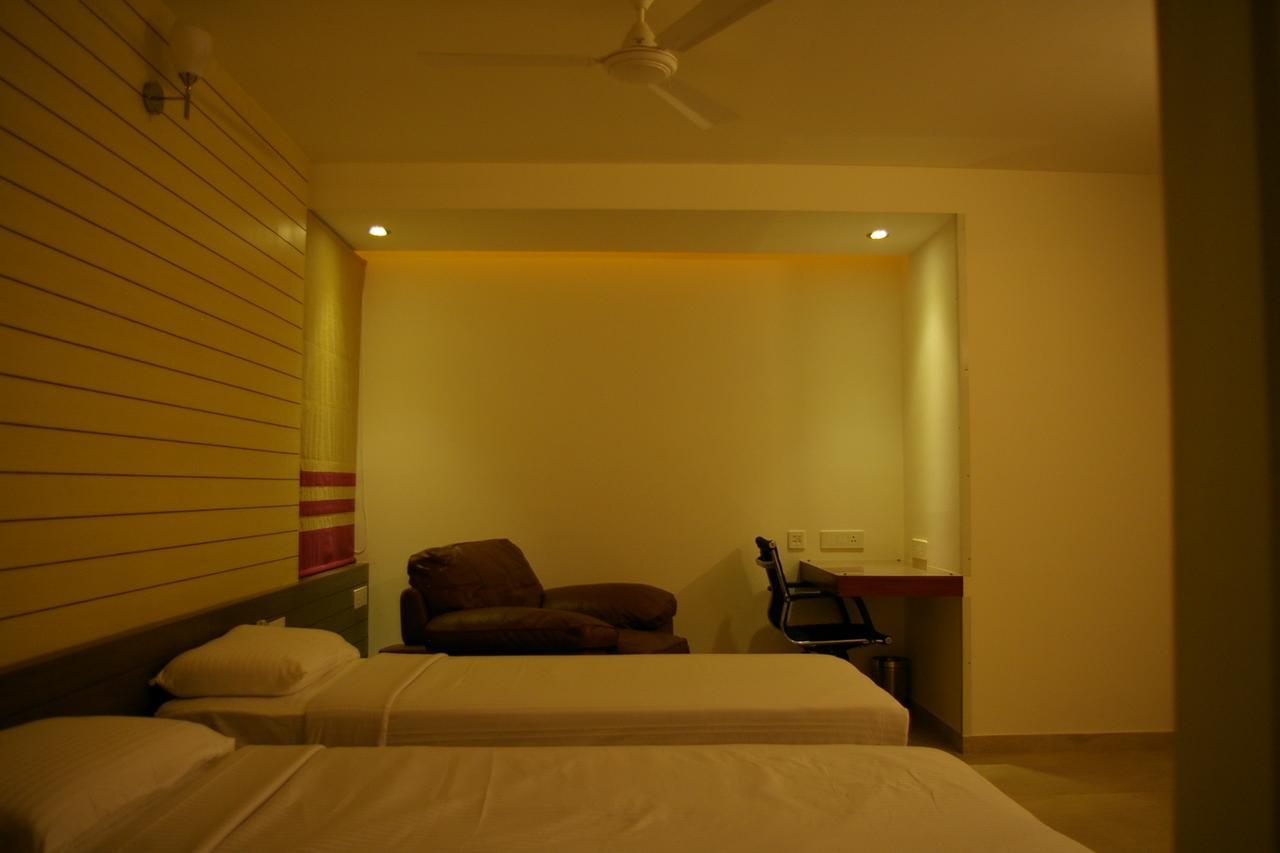Roseline Suites Bangalore Luaran gambar